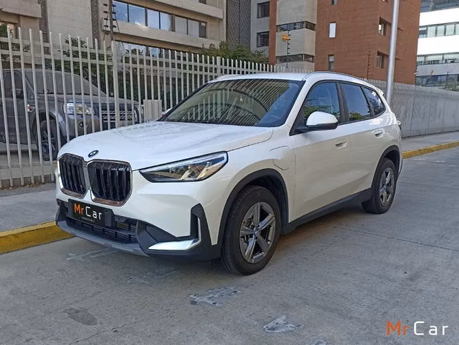 BMW X1 XDRIVE25E COMFORT - 2023 | 2748
