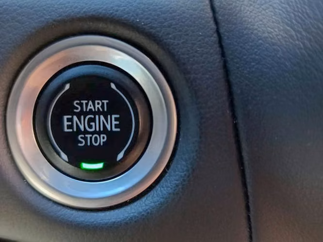 CHEVROLET SUBURBAN NEW Z71 5.3L AT 4WD - 2021 | 2763