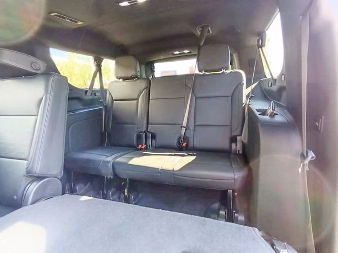 CHEVROLET SUBURBAN NEW Z71 5.3L AT 4WD - 2021 | 2763