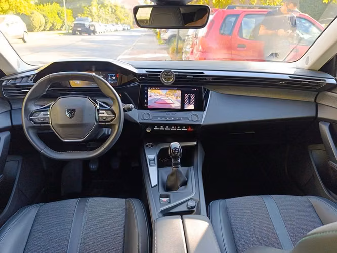 PEUGEOT 308 ALLURE PURETECH 130 - 2024 | 2620