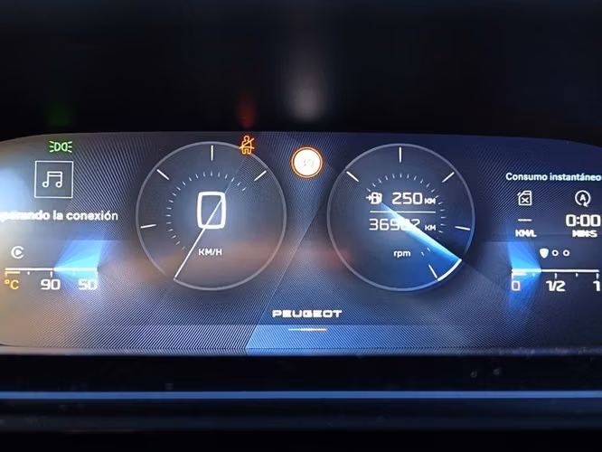 PEUGEOT 308 ALLURE PURETECH 130 - 2024 | 2620