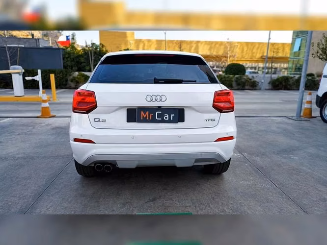 AUDI Q2 1.4 TFSI AT - 2018 | 2761