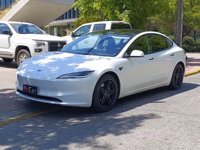 TESLA MODEL 3 LONG RANGE AWD - 2025 | 2567