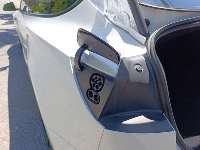 TESLA MODEL 3 LONG RANGE AWD - 2025 | 2567