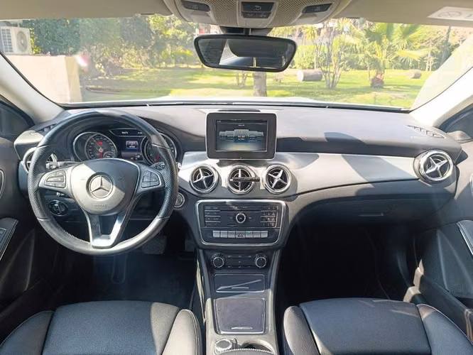 MERCEDES BENZ GLA 200 SPORT - 2021 | 2542