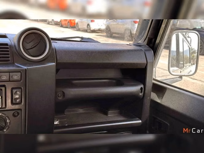 LAND ROVER DEFENDER 90 PUMA - 2008 | 2724 - Imagen 11