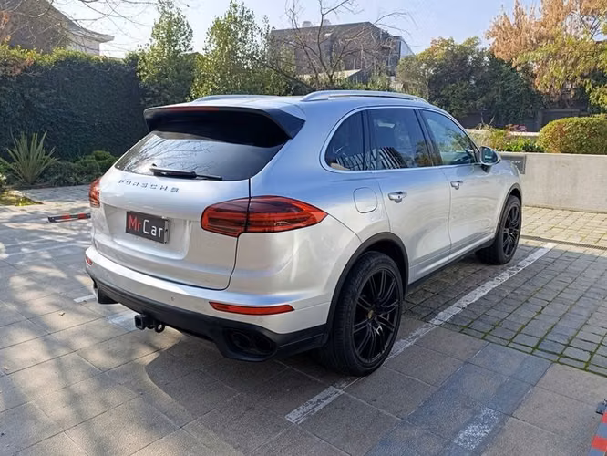 PORSCHE CAYENNE V6 E2 II - 2016 | 2701