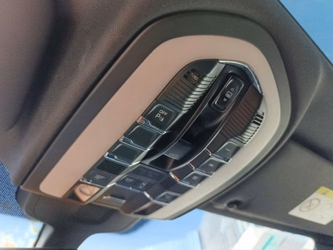 PORSCHE CAYENNE V6 E2 II - 2016 | 2701