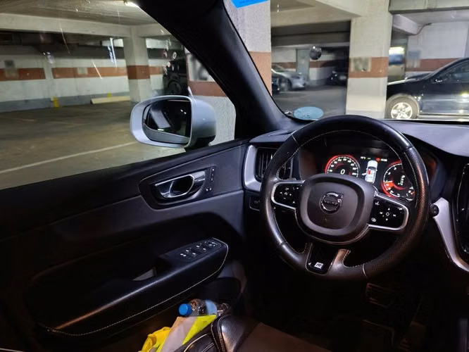 VOLVO XC60 T6 R-DESIGN - 2018 | 2709
