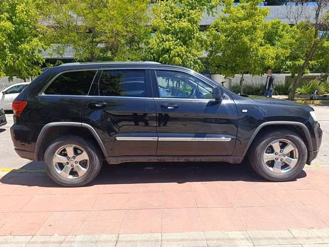 JEEP GRAND CHEROKEE LAREDO 4X2 3.6L - 2012 | 2624 - Imagen 11