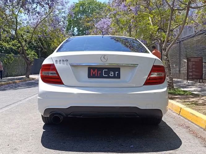 MERCEDES BENZ C 250 BLUE.E AVANTGARDE - 2015 | 2687