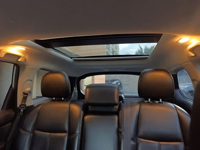 NISSAN PATHFINDER EXCLUSI CVT 4WD - 2018 | 2585