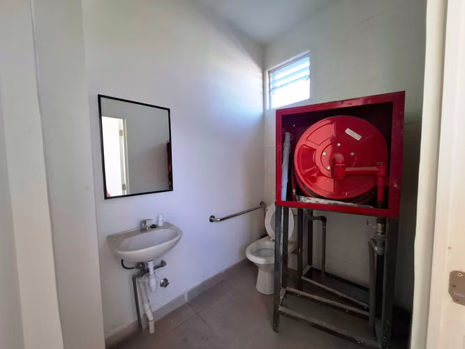 Amplio Espacio para Tu Negocio (176693)