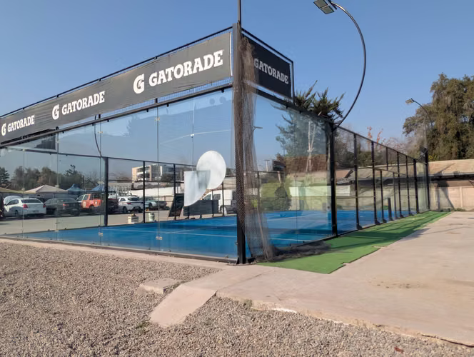 VENDO CANCHA DE PADEL USADA