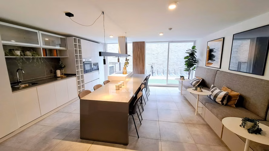 OPORTUNIDAD!! Cesión de Promesa de Depto 904 de 2D2B + E y B en Edificio Quartz, Plaza Egaña, Ñuñoa