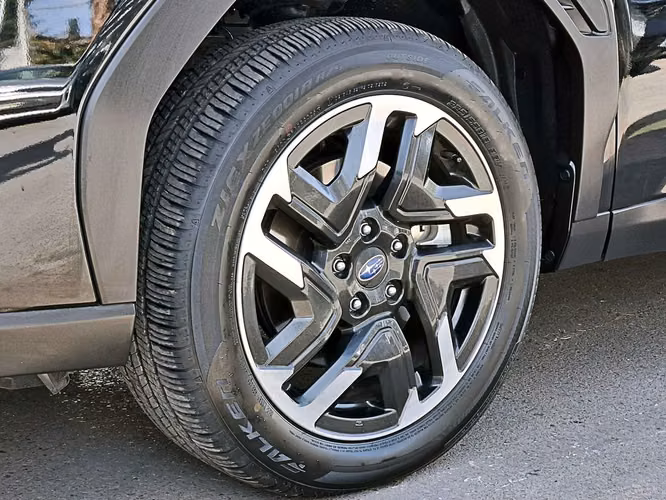 SUBARU FORESTER 2026