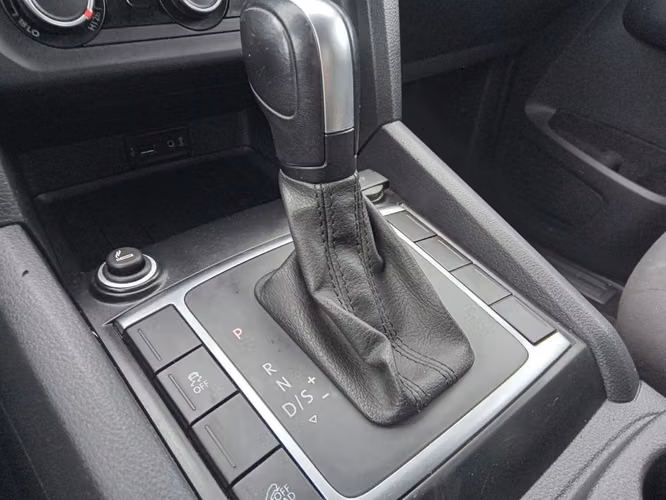 VOLKSWAGEN AMAROK 2022