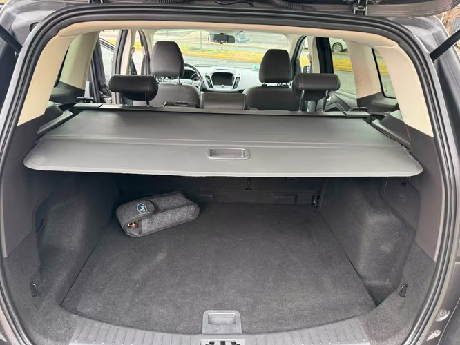 FORD ESCAPE 2.5 AUT FULL CARPLY CAMARA VER EN LAS CONDES 2018