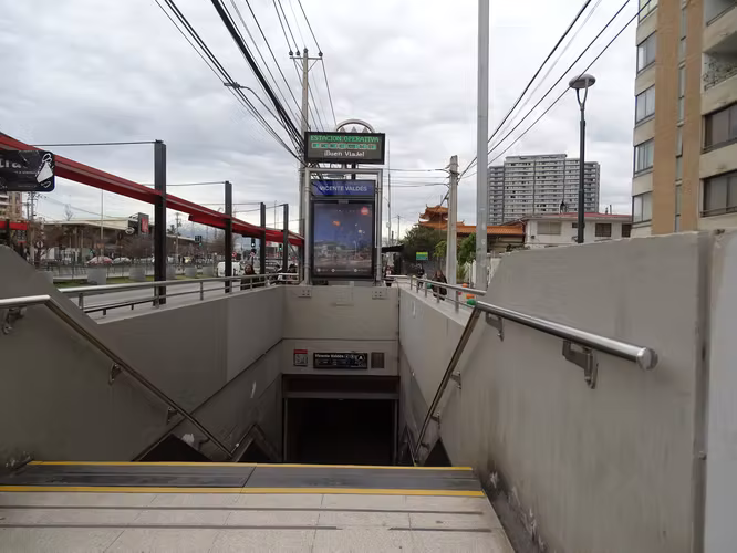 SE ARRIENDA DEPARTAMENTO Metro Vicente Valdes