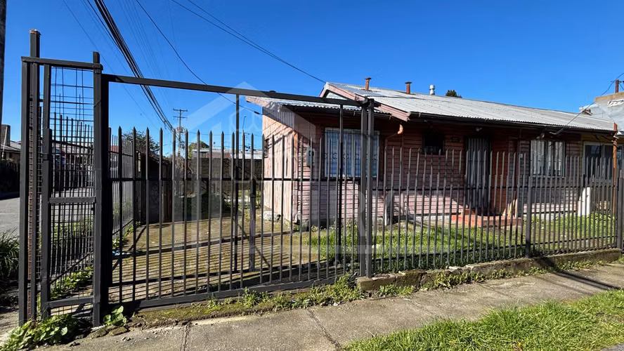CASA EN AMPLIO TERRENO, PRESIDENTE IBÁÑEZ - Imagen 2