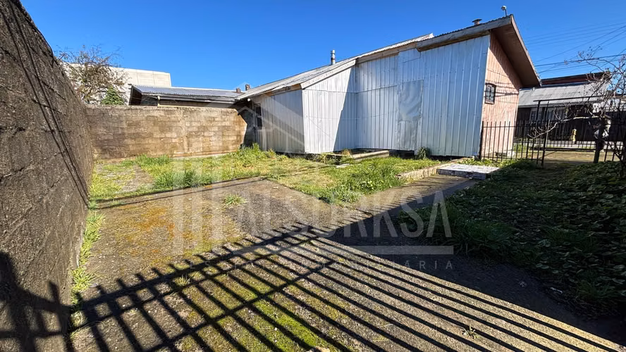 CASA EN AMPLIO TERRENO, PRESIDENTE IBÁÑEZ - Imagen 10