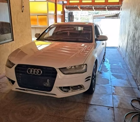 Audi A4 1.8 TFSI Automático 2013 – Blanco Ibis – Precio conversable