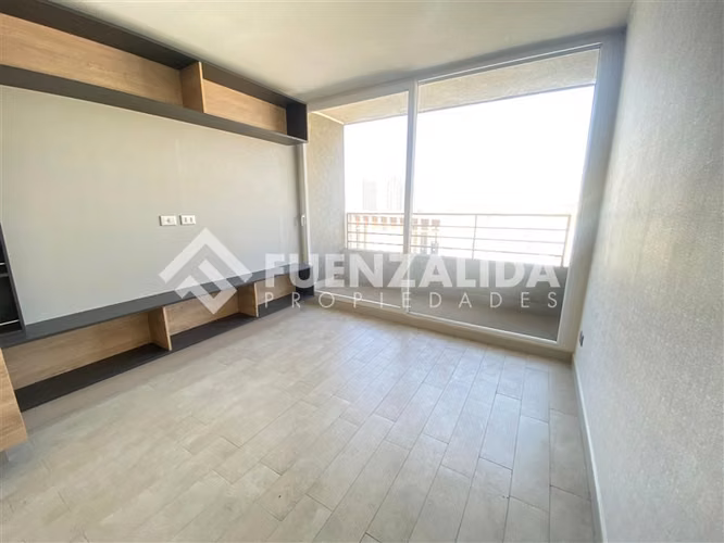 Arriendo Departamento San Joaquín 2 dorm Estacionamiento