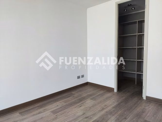 Arriendo Departamento San Joaquín 2 dorm Estacionamiento