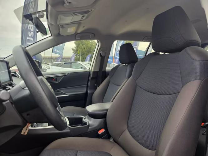 Toyota Rav4  2.0 LE 4X2 CVT AT 5P	 2025