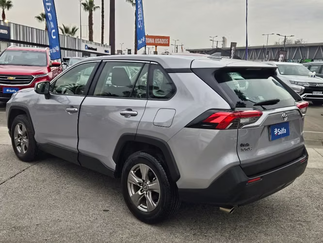 Toyota Rav4  2.0 LE 4X2 CVT AT 5P	 2025