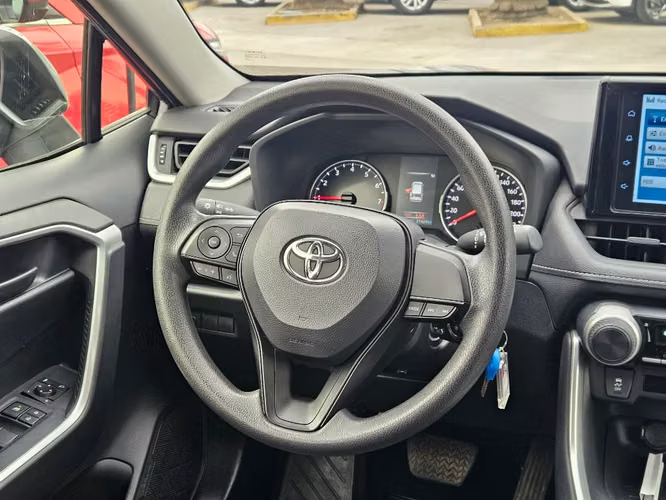 Toyota Rav4  2.0 LE 4X2 CVT AT 5P	 2025