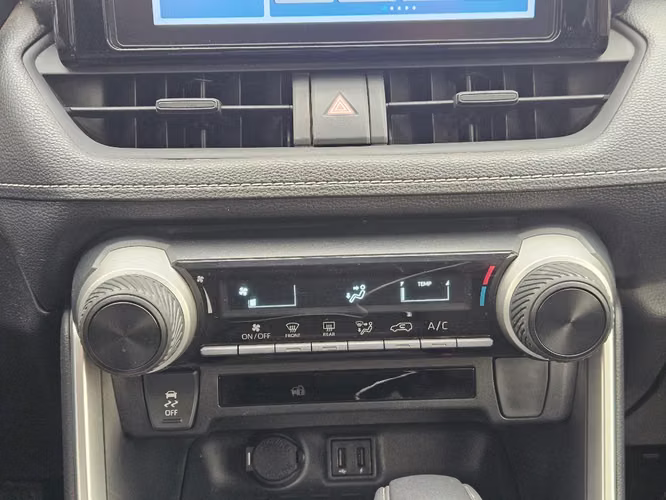 Toyota Rav4  2.0 LE 4X2 CVT AT 5P	 2025