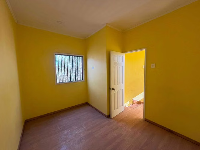Hermosa Casa Moderna de 2 Pisos (176737)