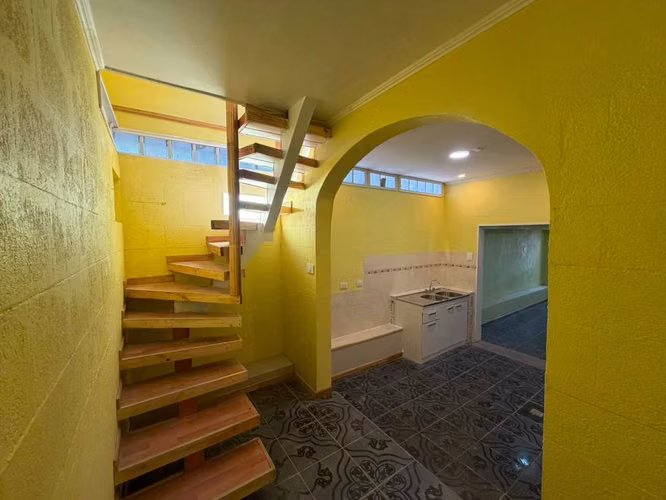 Hermosa Casa Moderna de 2 Pisos (176737)