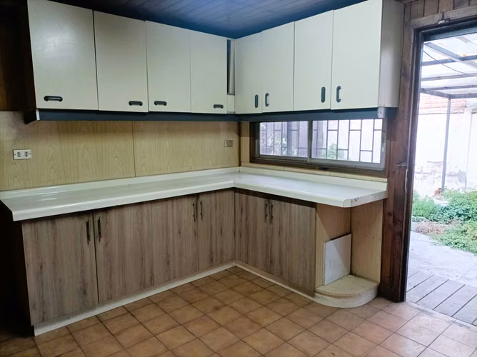 Casa en calle Bolivia, Metro La Cisterna (176735)