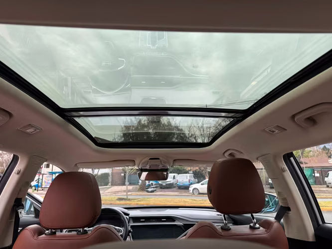 GEELY AZKARRA LUXURY 1.5 AUT TURBO 4WD FULL CUERO DOBLE TECHO CAMARA VER EN LAS CONDES 2023