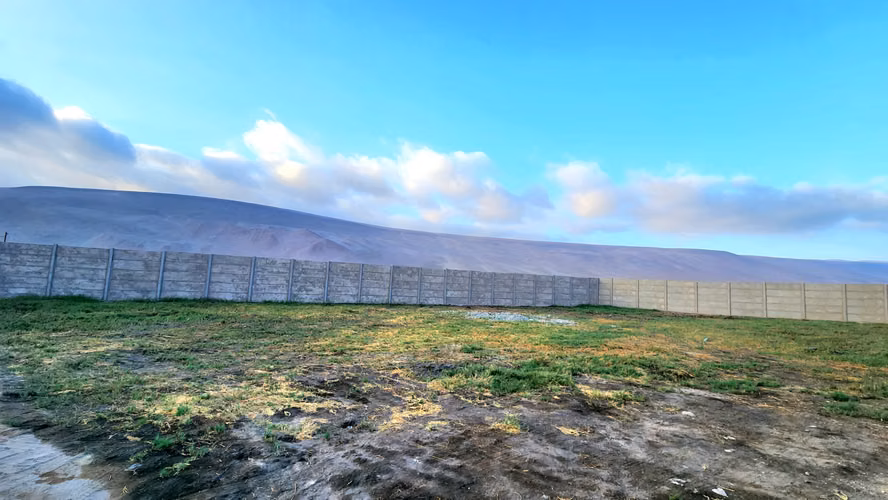 TERRENO KM. 12 VALLE DE LLUTA FACTIBILIDAD DE LUZ Y AGUA A PASOS DE CARRETERA