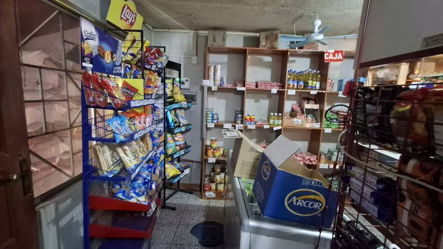 Propiedad Comercial y Habitacional en Venta (176743)