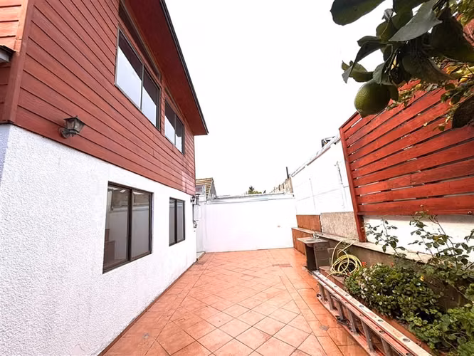 Casa en venta de 5 dormitorios Curauma
