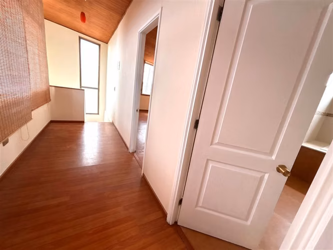 Casa en venta de 5 dormitorios Curauma