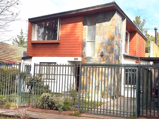 Casa en venta de 5 dormitorios Curauma