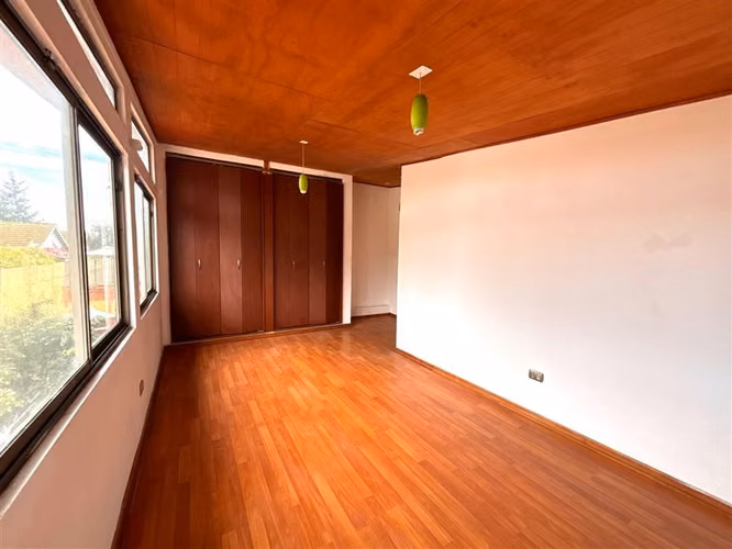 Casa en venta de 5 dormitorios Curauma