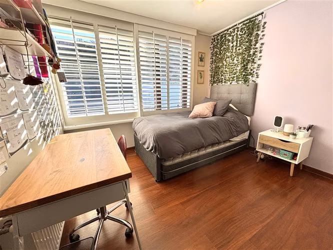 Casa en venta Condominio en Lo Curro 4Dormitorios+Servicios