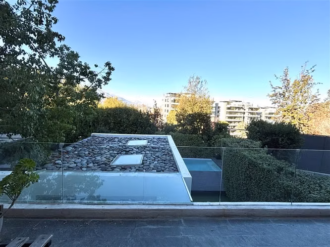 Casa en venta Condominio en Lo Curro 4Dormitorios+Servicios