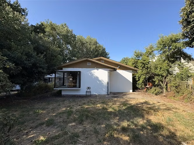 En venta gran propiedad 1.600 m2 con dos casas, Coihueco