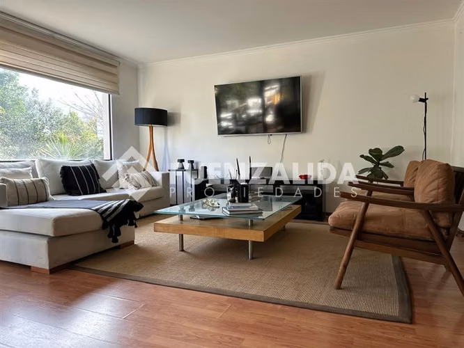 Departamento en venta de 4 dorm. en Vitacura / Tabancura