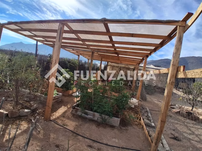 3 Casas y 3 Cabañas Sector Las Porotas, Vallenar