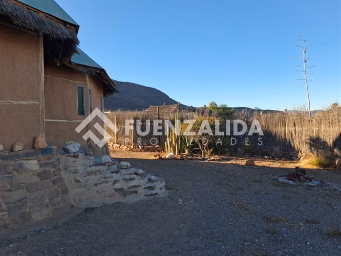 3 Casas y 3 Cabañas Sector Las Porotas, Vallenar