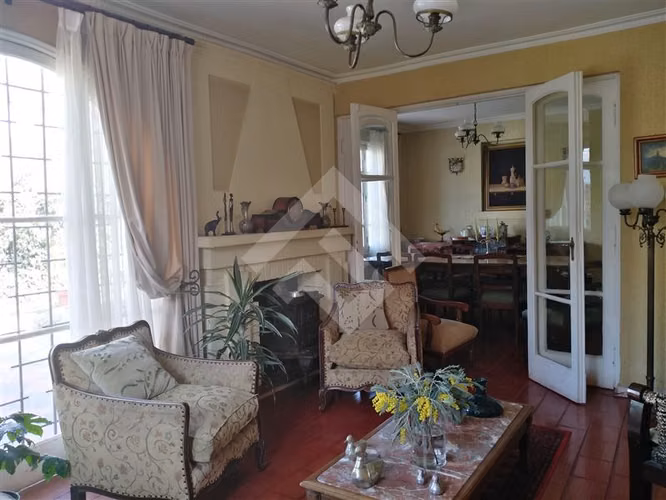 Terreno 1.300 m2 en venta próximo a plaza Puente Alto, MMV