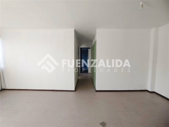 Vende Amplio Depto. 3 dorm. a pasos de metro, Puente Alto